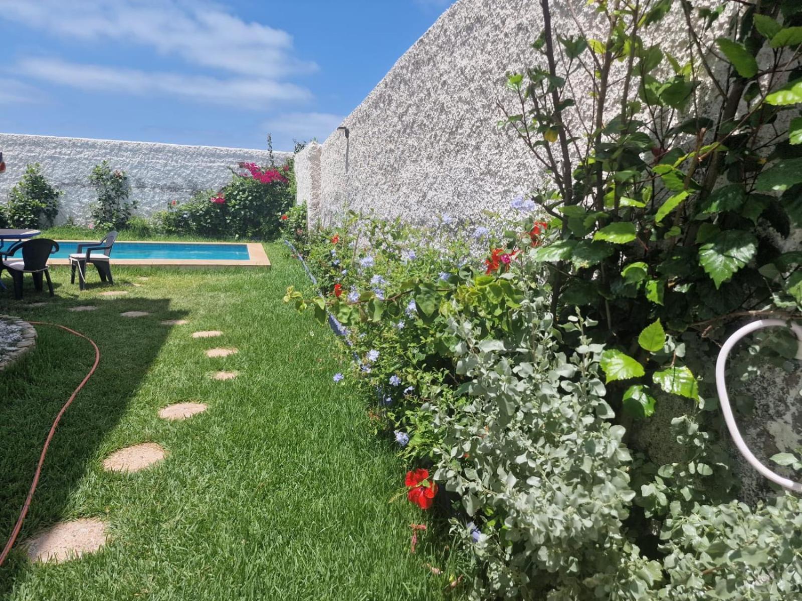 La Petite Villa Avec Piscine Pieds Dans L'Eau Sidi Rahal  Exteriör bild